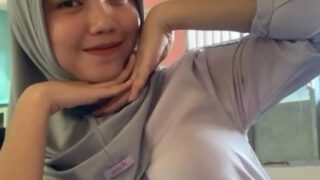 Latest Terbaru Indo Phenomenon Of ABG Viral SMA 2025 Ukhti Jilbab Wiwik Takut Ketahuan One For All Indonesia